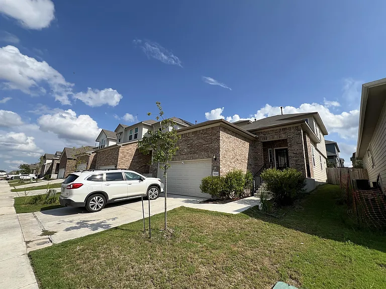 9114 McCoy Pass — Photo 11