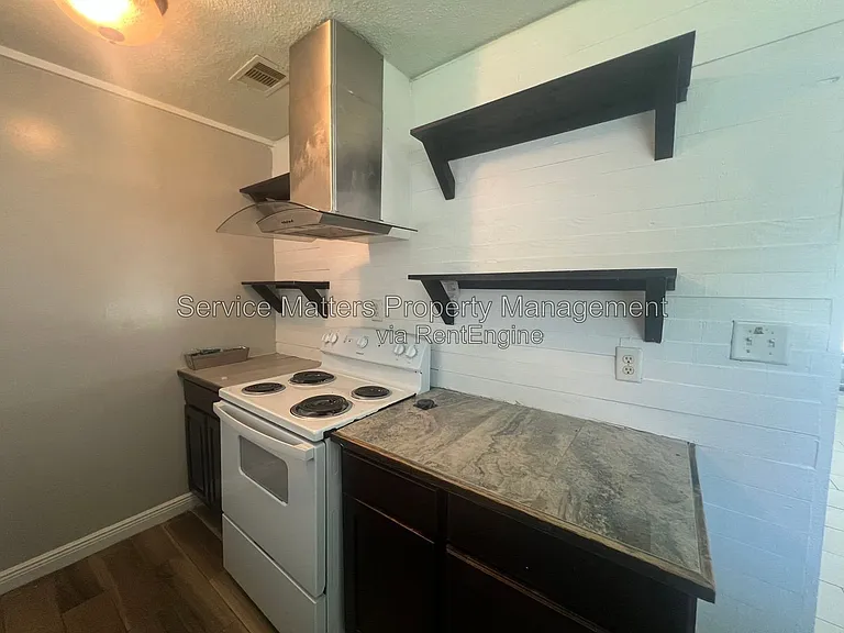 4819 State St — Photo 13