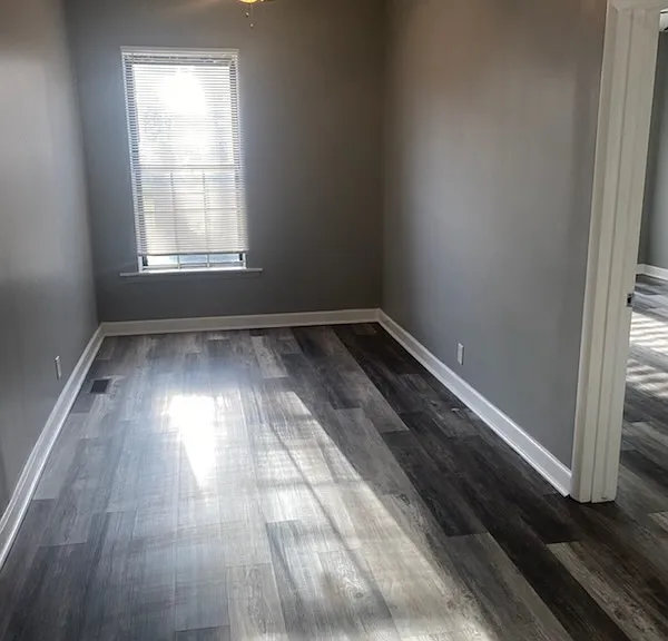 4747 S Langley Ave #1 — Photo 9