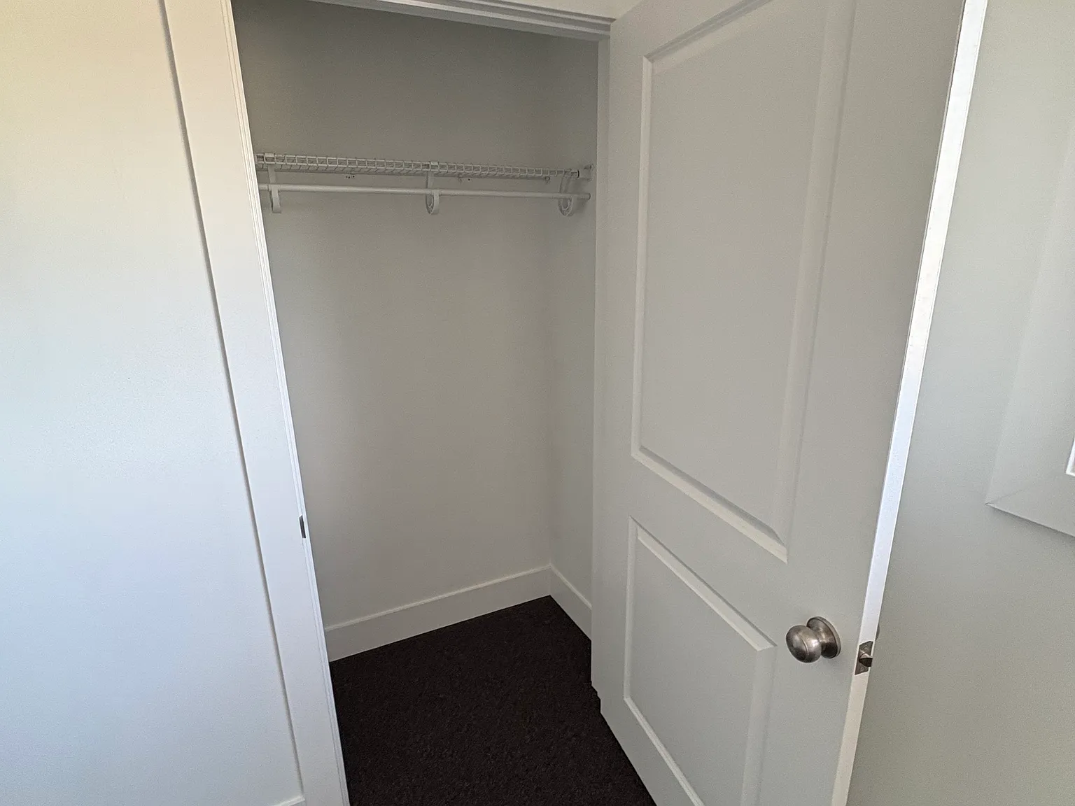 2 bed, 750 sqft, $1,500 — Photo 2