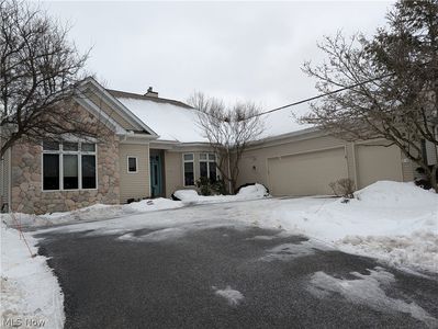 526 Spice Bush Ln, Chagrin Falls, OH, 44023