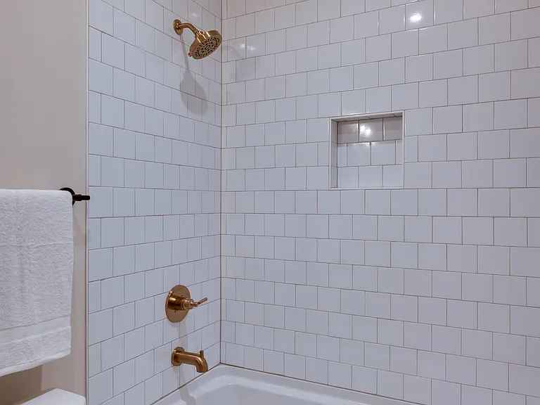1701 Portland Ave #B — Photo 20