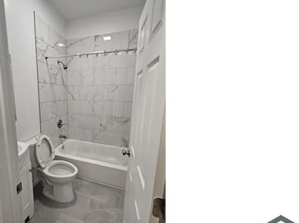 3130 Page St, Philadelphia, PA 19121