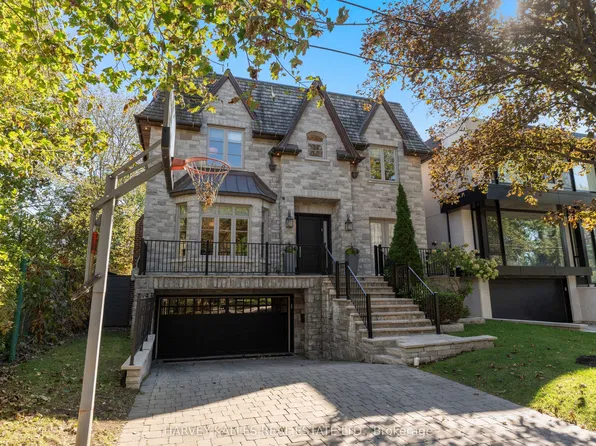 717 Woburn Ave, Toronto, ON M5M 1M2