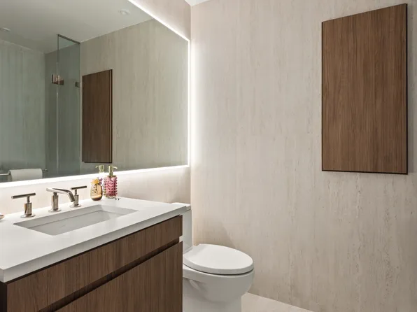 1026 3rd Avenue image 8 of 17