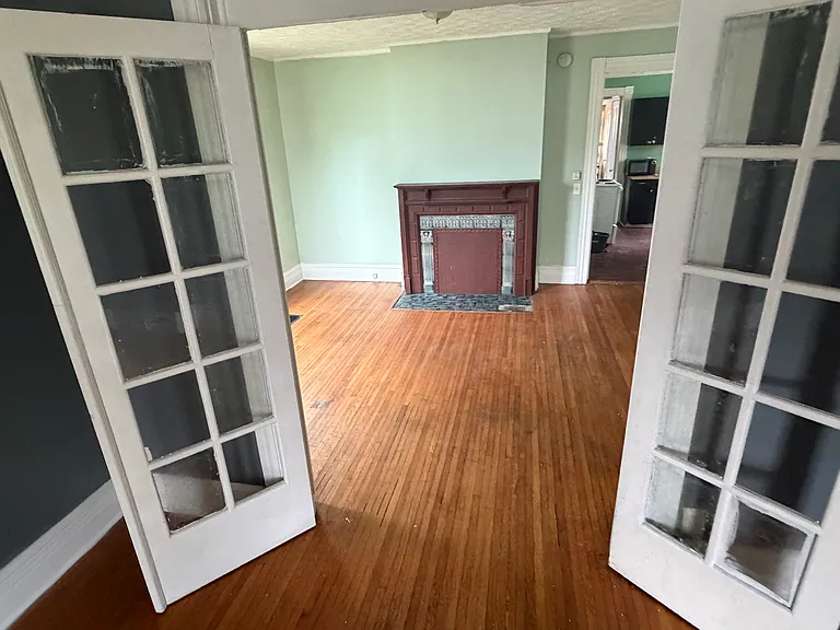 38 Mason St #1 — Photo 3