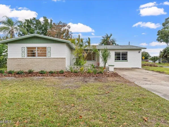 2975 Hobbs Pl, Titusville, FL 32796