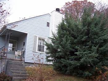 1st image of 700 E Columbia Ave