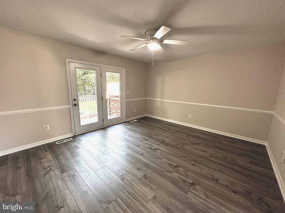 5415 Leavells Crossing Dr, Fredericksburg, VA 22407 MLS VASP2020314