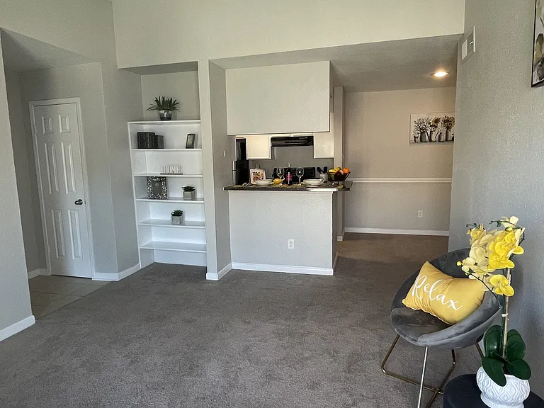 The Park @ Live Oak Apartments — Photo 112