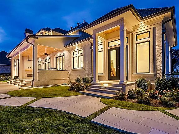 2nd image of 6411 White Oleander Cir E
