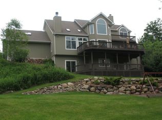 11 Hidden Hills Rd, Oak Ridge, NJ 07438