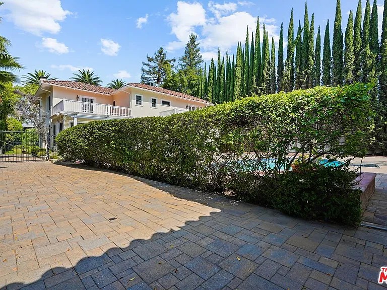 624 S Arden Blvd — Photo 29