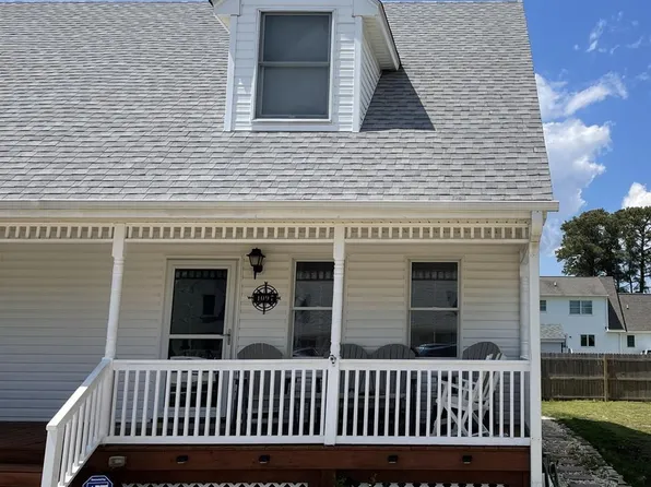 4097 Grand Bay Ct, Chincoteague, VA 23336