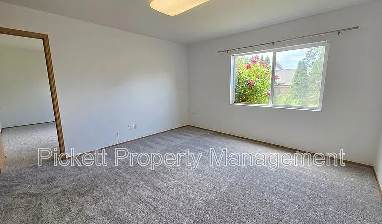 11615 Breckenridge Ln NW — Photo 35