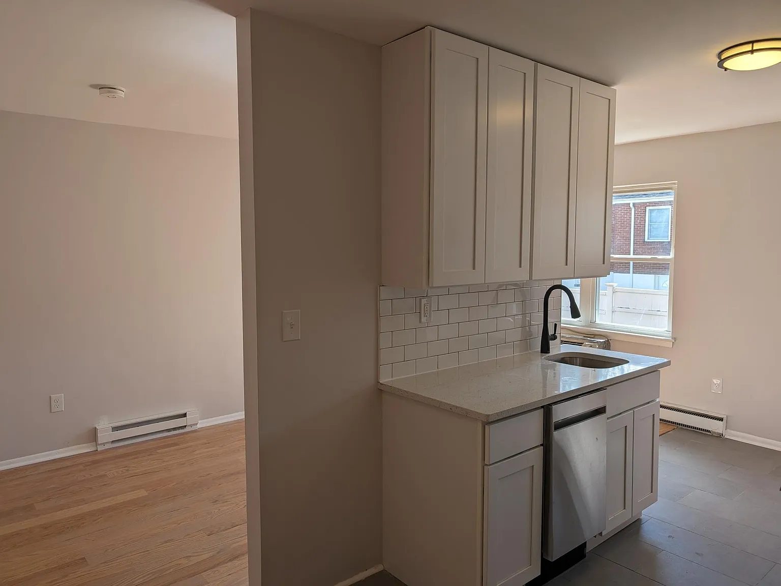 1 bed, $1,945 — Photo 2