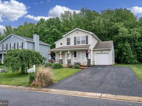 317 Nicholas Ct, Wilmington, DE 19808