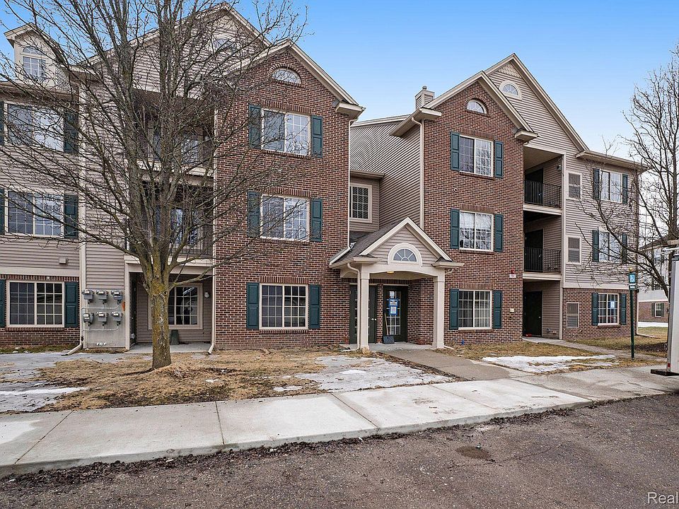 1st image of 14107 Pinehurst Ln