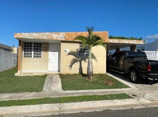 9 Urb Valleys #L-12, Arroyo, PR 00714