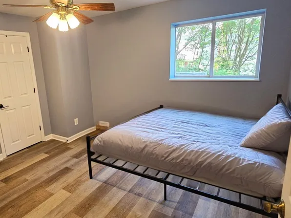 11200 Springfield Dr, Fredericksburg, VA 22408