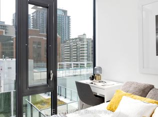 161 Roehampton Ave #804, Toronto, ON M4P 0C8