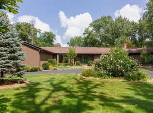 10814 Bull Valley Rd, Bull Valley, IL 60098