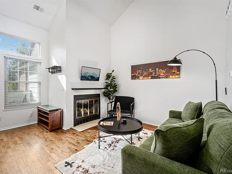 3016 W Prentice Ave #D — Photo 4