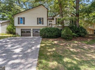 8645 Colony Club Dr, Johns Creek, GA 30022