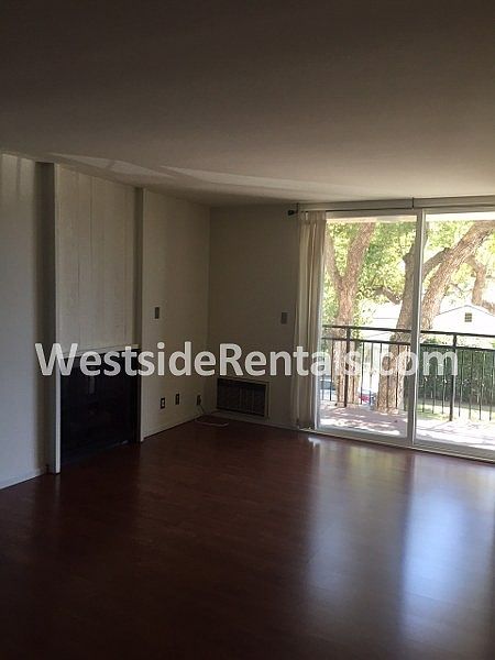 2nd image of 1885 Veteran Ave APT 108