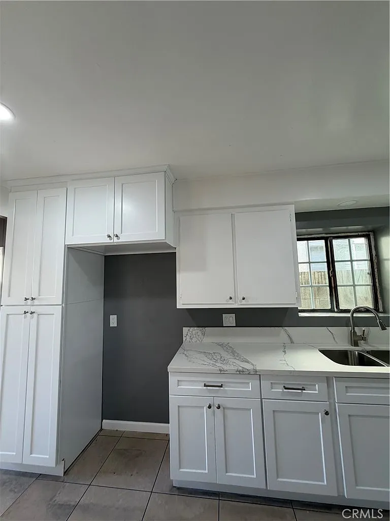 3 bed, 5539 sqft, $4,250 — Photo 4