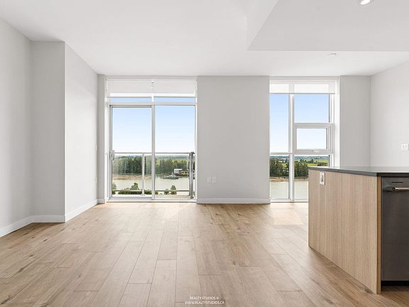3rd image of 3430 E Kent Ave S #1401
