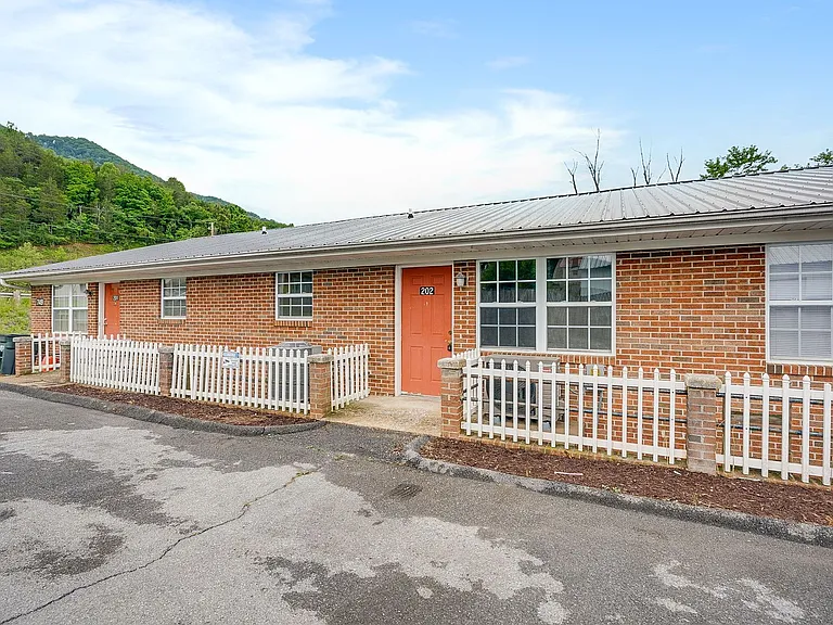 749 Nickelsville Hwy — Photo 22
