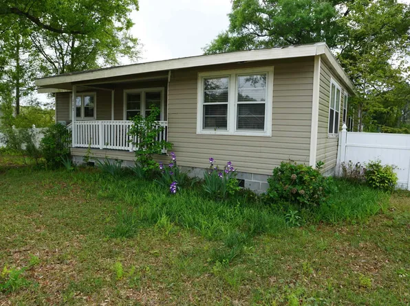 117 Zoe Ct., Longs, SC 29568