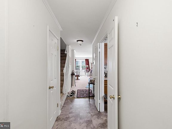 4th image of 6101 Old Brentford Ct