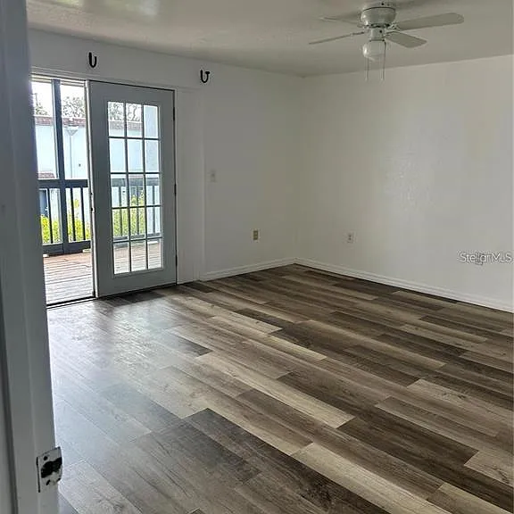 723 44th Ave E #5 — Photo 5