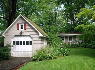90 The Promenade, Glen Head, NY 11545