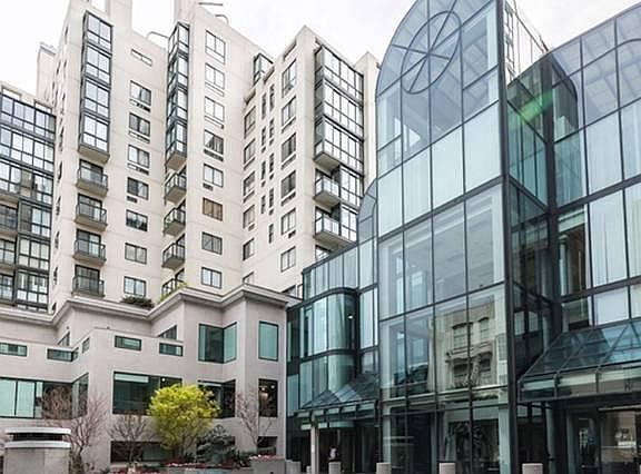 3rd image of 1 Daniel Burnham Ct APT 215