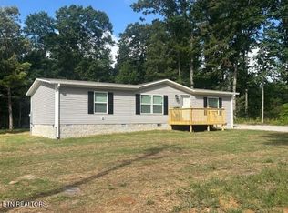9106 Cherokee Trl, Crossville, TN 38572