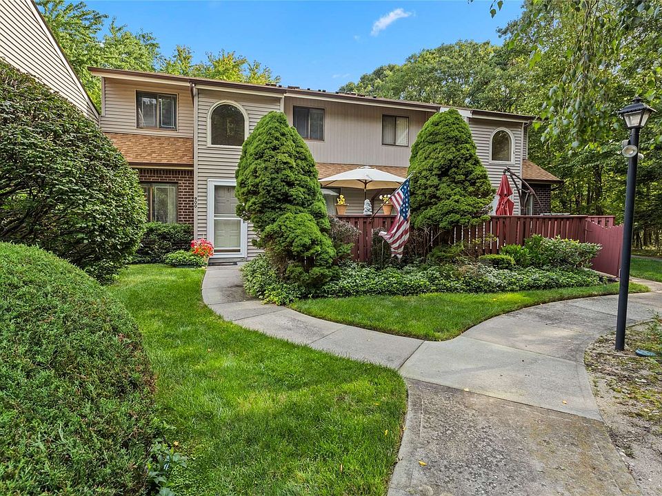 900 Skyline Drive UNIT 900, Coram, NY 11727 Zillow