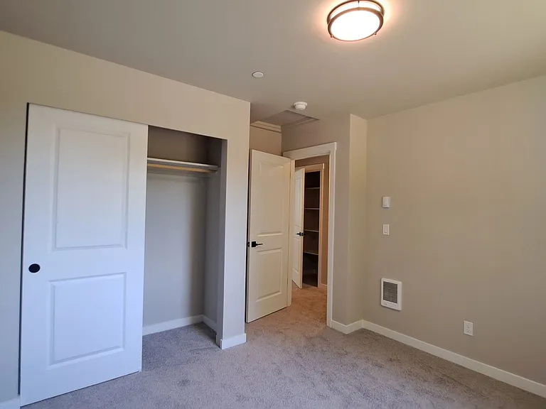 3113 E Camellia Way — Photo 26