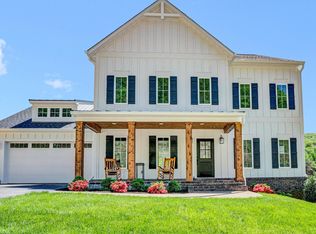 1015 Wilton Park Dr SW, Roanoke, VA 24014