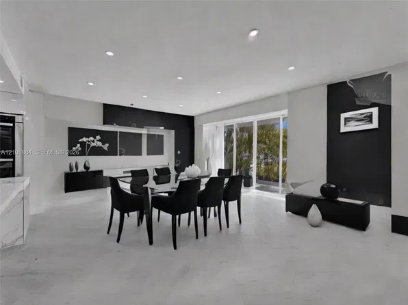 3744 NE 167th St #43, North Miami Beach, FL 33160