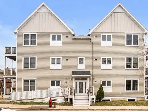181 Cedar St #1, Somerville, MA 02144