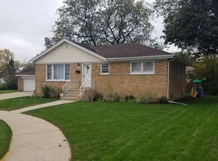 5018 W Randolph Ct, Hillside, IL