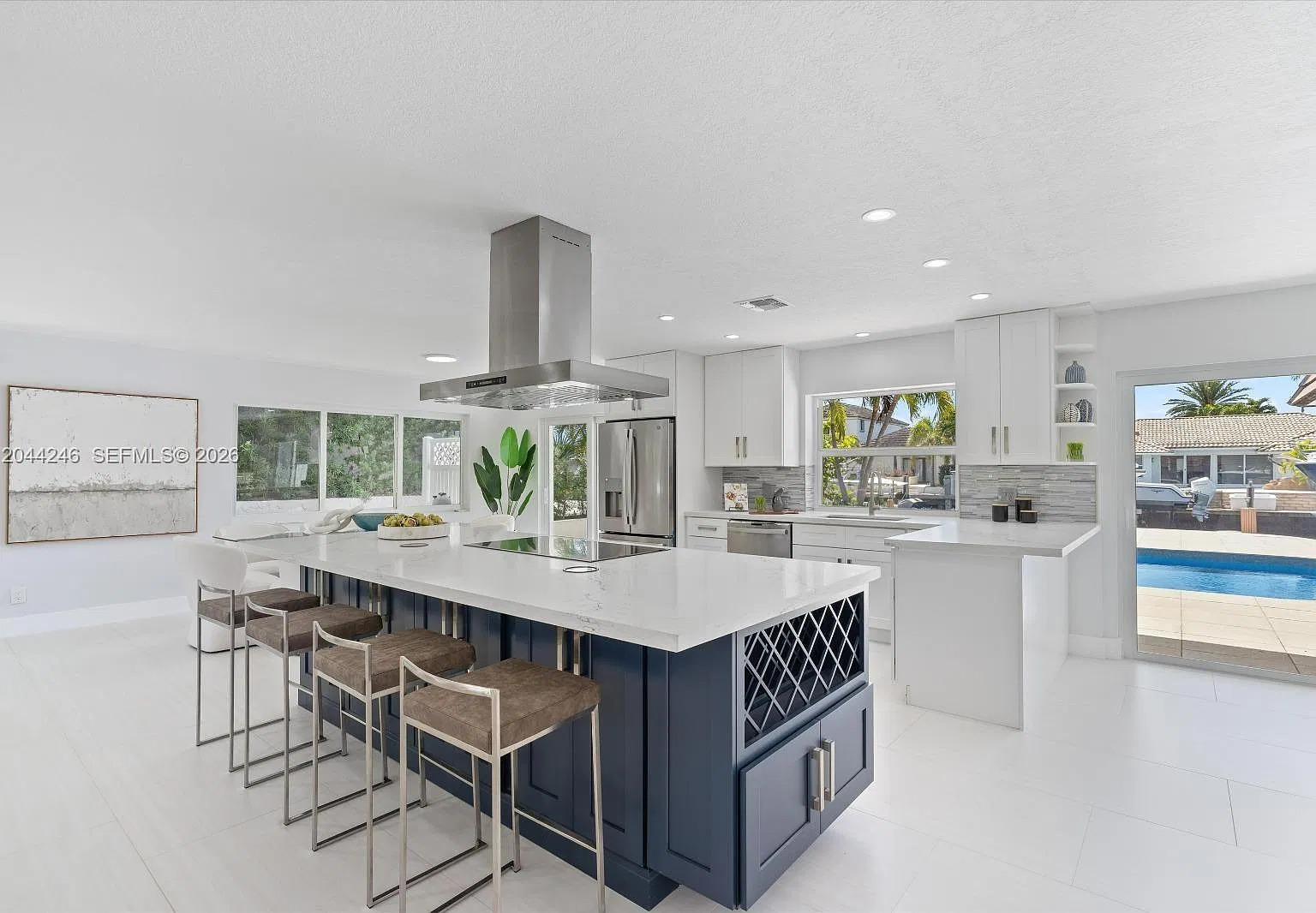 Coral Key Villas 6th Sec — Photo 1