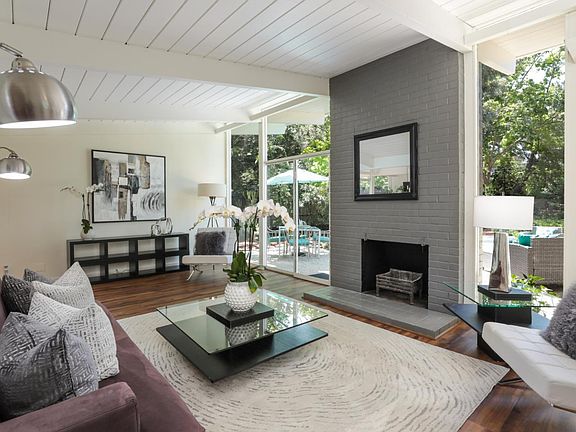 5th image of 3709 Starr King Cir