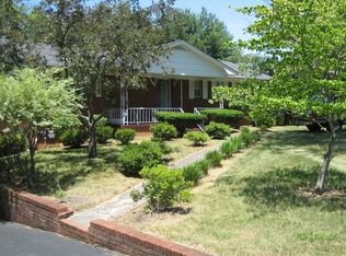 1827 Oak St, Morristown, TN 37813