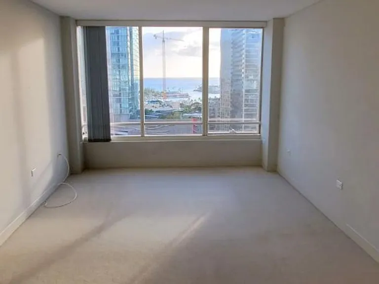 1009 Kapiolani Blvd #2005 — Photo 9