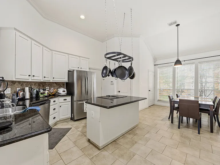 6805 Magnum Dr — Photo 7