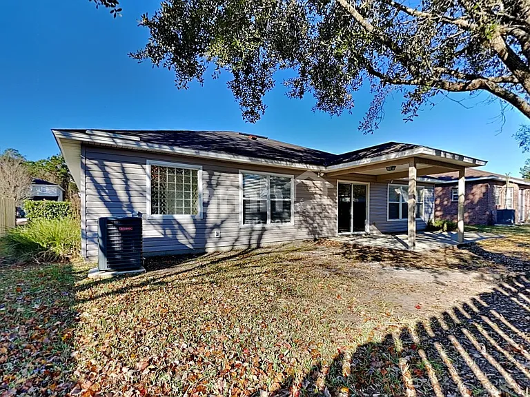 2371 Tyson Lake Dr — Photo 21